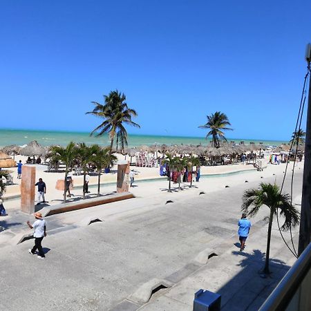 Playa Linda Hotel Progreso  Esterno foto